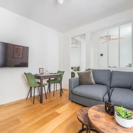 Luxurious In Center Of Appartamento Parigi